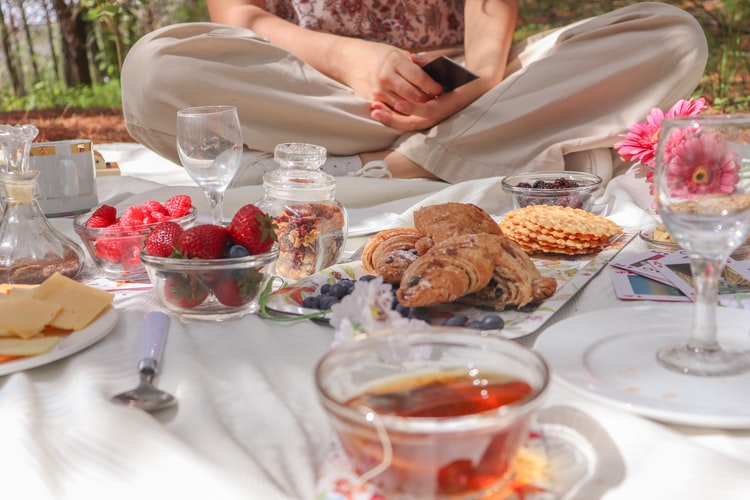 Right Supplies such as a plastic table cloth  for picnic